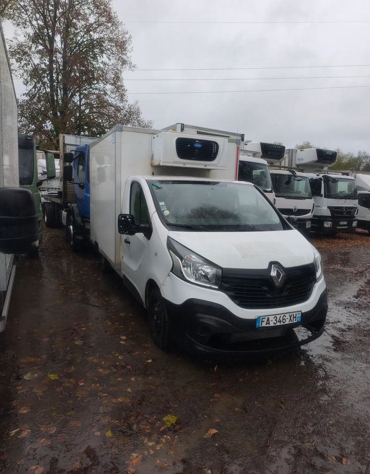 Renault Trafic 1,6DCI rama do zabudowy, - Kamion kabinë-shasi: foto 2 Renault Trafic 1,6DCI rama do zabudowy, - Kamion kabinë-shasi: foto 2