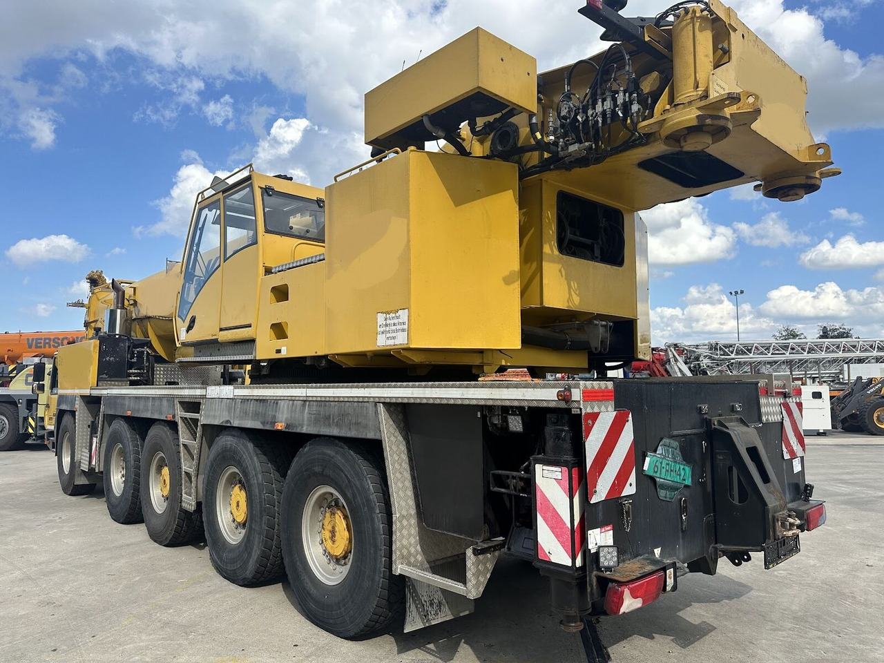 Grove Grove GMK 5220 - Vinç për të gjitha terrenet: foto 3 Grove Grove GMK 5220 - Vinç për të gjitha terrenet: foto 3