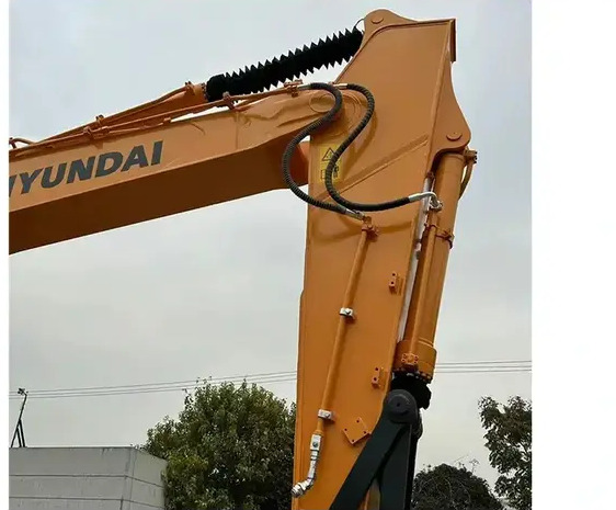 2020 Hyundai R305 - Ekskavator me zinxhirë: foto 2 2020 Hyundai R305 - Ekskavator me zinxhirë: foto 2