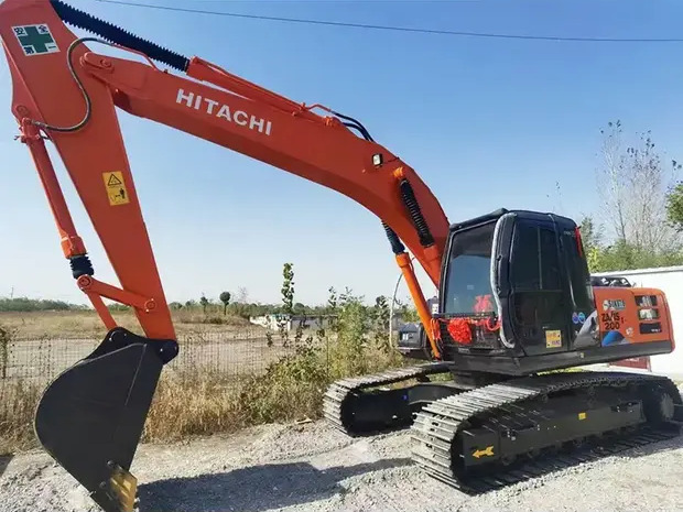 2022 Hitachi ZX200 - Ekskavator me zinxhirë: foto 1 2022 Hitachi ZX200 - Ekskavator me zinxhirë: foto 1