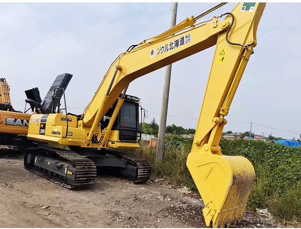 2022 Komatsu PC200 - Ekskavator me zinxhirë: foto 1 2022 Komatsu PC200 - Ekskavator me zinxhirë: foto 1