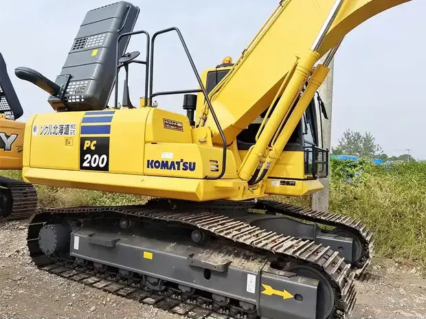 2022 Komatsu PC220 - Ekskavator me zinxhirë: foto 5 2022 Komatsu PC220 - Ekskavator me zinxhirë: foto 5