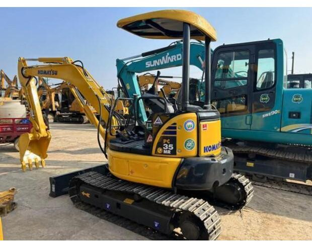 2022 Komatsu PC300-8 - Ekskavator me zinxhirë: foto 4 2022 Komatsu PC300-8 - Ekskavator me zinxhirë: foto 4