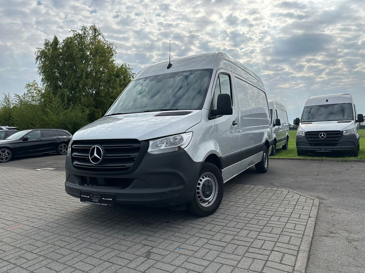 MERCEDES-BENZ Sprinter - Furgon: foto 1 MERCEDES-BENZ Sprinter - Furgon: foto 1