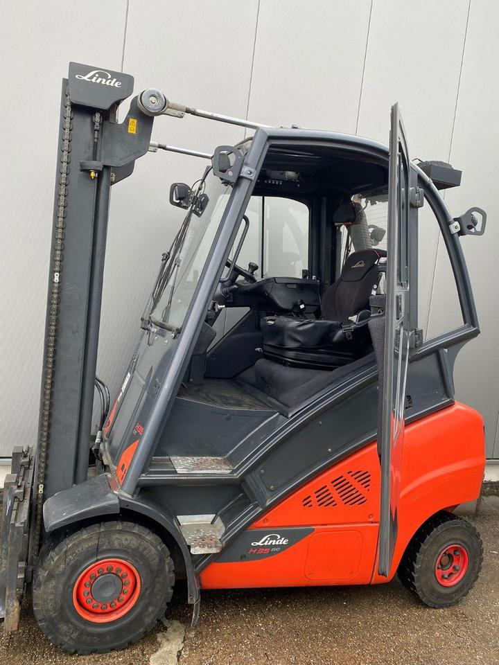 Linde Linde H 35 T - 6.012 h - Seitenschieber - - Pirun më gaz: foto 2 Linde Linde H 35 T - 6.012 h - Seitenschieber - - Pirun më gaz: foto 2