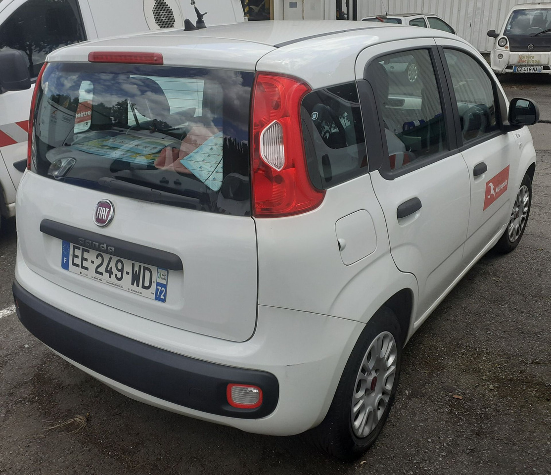 EE-249-72 - FIAT Panda Easy 1.2 - Veturë: foto 4 EE-249-72 - FIAT Panda Easy 1.2 - Veturë: foto 4