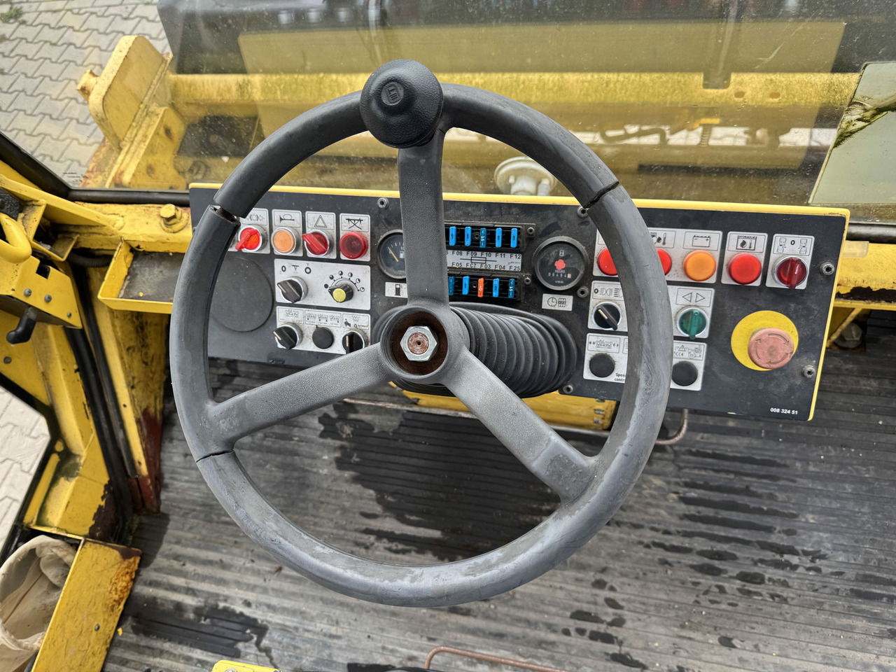 Bomag BW 151 AC-2 - Rul i kombinuar: foto 4 Bomag BW 151 AC-2 - Rul i kombinuar: foto 4