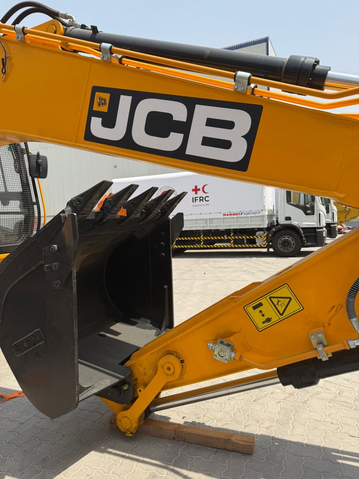 JCB 225 - Ekskavator: foto 2 JCB 225 - Ekskavator: foto 2