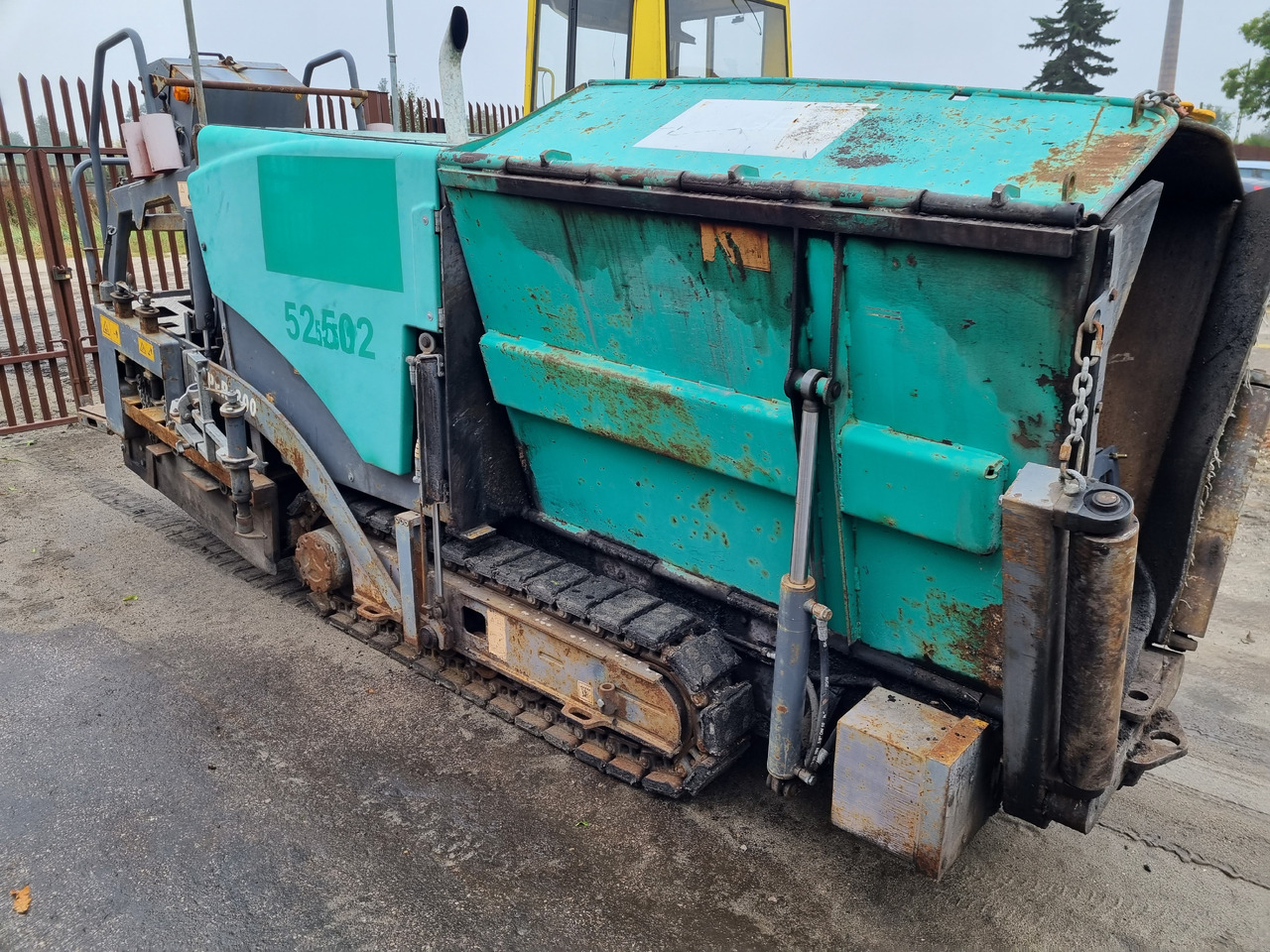 VÖGELE SUPER 800 - Shtrues asfalti: foto 1 VÖGELE SUPER 800 - Shtrues asfalti: foto 1