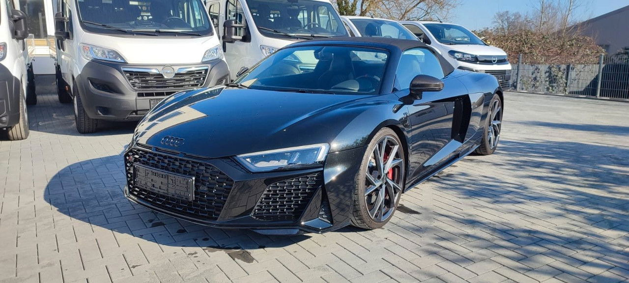 Audi R8 Spyder 5.2 FSI RWD performance - Kabriolet: foto 3 Audi R8 Spyder 5.2 FSI RWD performance - Kabriolet: foto 3