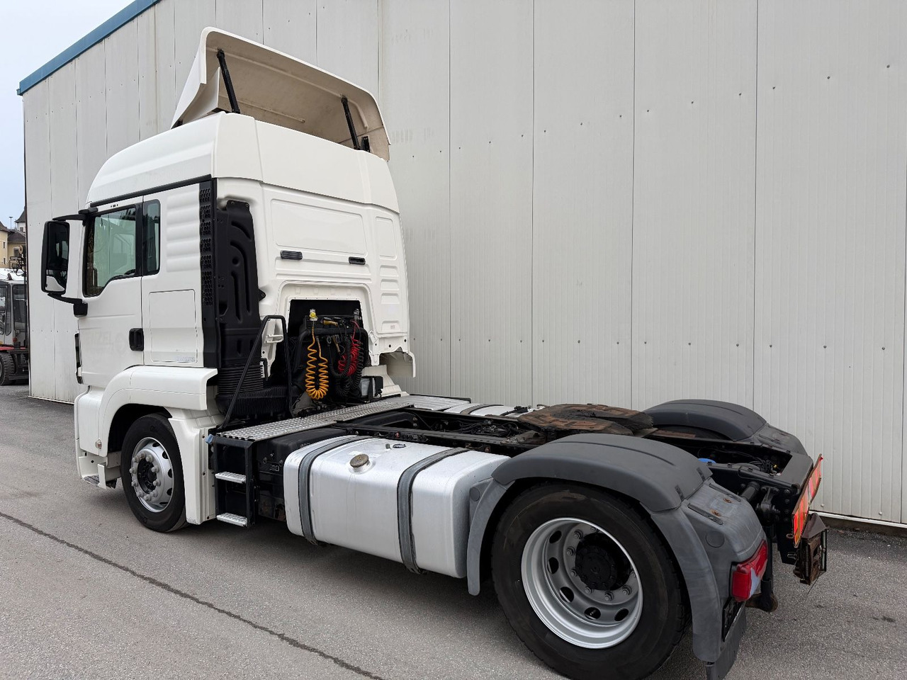 MAN TGS 18.440 - Gjysmë-kamion: foto 3 MAN TGS 18.440 - Gjysmë-kamion: foto 3