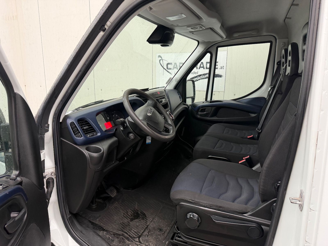 Iveco Daily 35S14 HiMatic L4H3 Maxi Iveco Daily 35S14 HiMatic L4H3 Maxi - Furgon: foto 5 Iveco Daily 35S14 HiMatic L4H3 Maxi Iveco Daily 35S14 HiMatic L4H3 Maxi - Furgon: foto 5