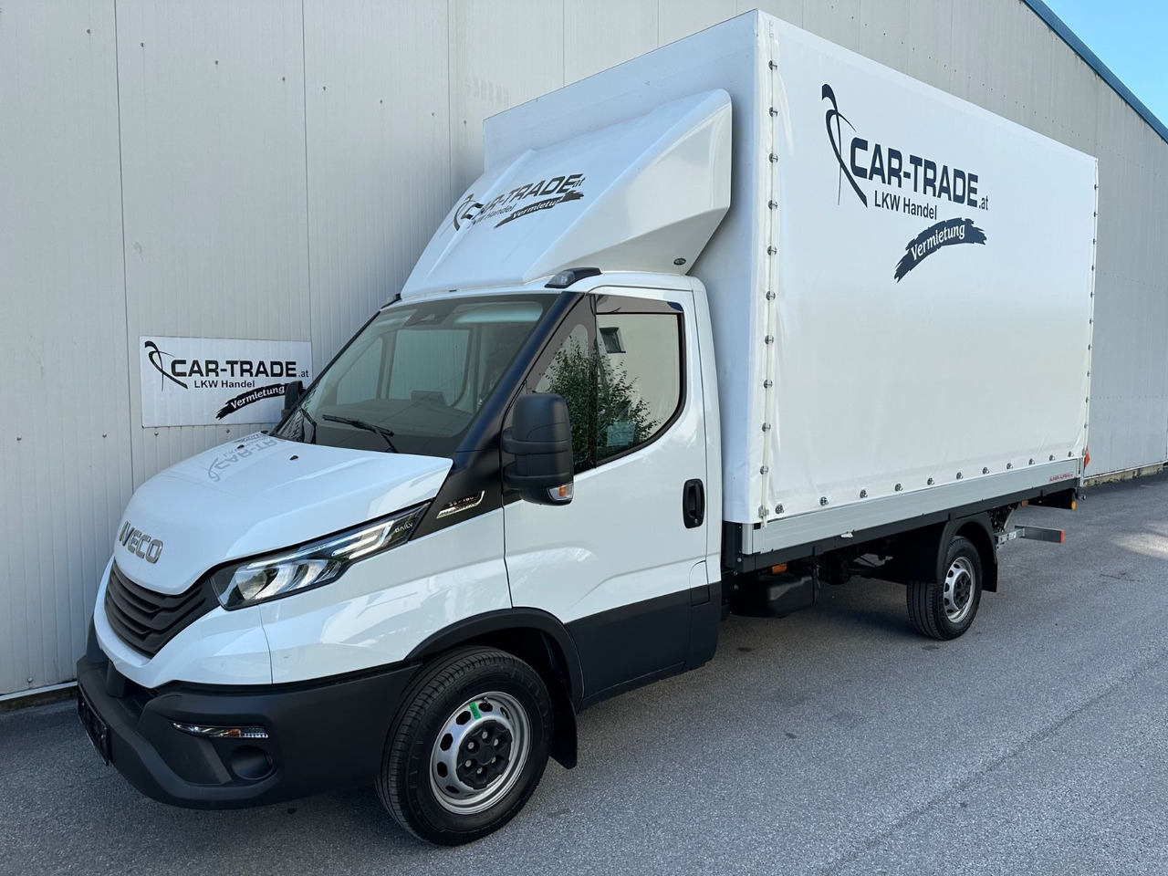 Iveco Daily 35S16 3,0HPI 8g HiMatic LBW Mod 2025 Iveco Daily 35S16 3,0HPI 8g HiMatic LBW Mod 2025 - Kamioncine me tendë: foto 1 Iveco Daily 35S16 3,0HPI 8g HiMatic LBW Mod 2025 Iveco Daily 35S16 3,0HPI 8g HiMatic LBW Mod 2025 - Kamioncine me tendë: foto 1