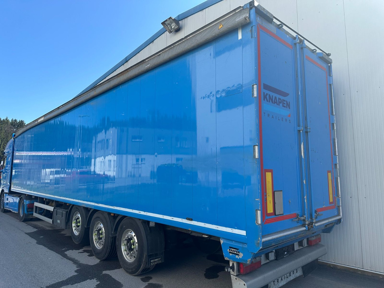 Knapen ALU LIFT E-Verdeck Müllplane - Gjysmë rimorkio me bazament të lëvizshëm: foto 4 Knapen ALU LIFT E-Verdeck Müllplane - Gjysmë rimorkio me bazament të lëvizshëm: foto 4