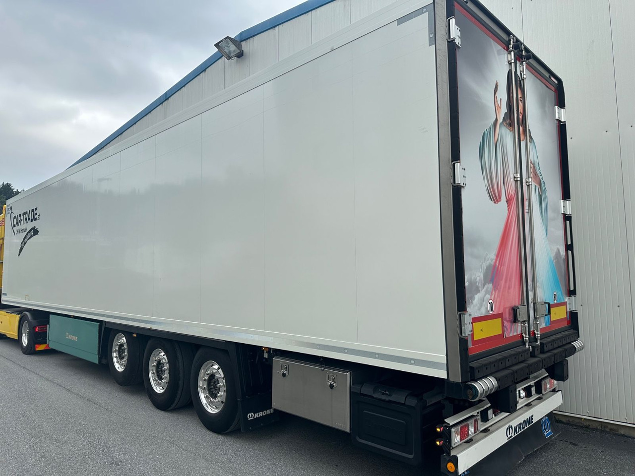 Krone SDR 27 Vector 1550 Doppelstock/Blumenbreit - Gjysmë rimorkio me vagonetë të mbyllur: foto 4 Krone SDR 27 Vector 1550 Doppelstock/Blumenbreit - Gjysmë rimorkio me vagonetë të mbyllur: foto 4