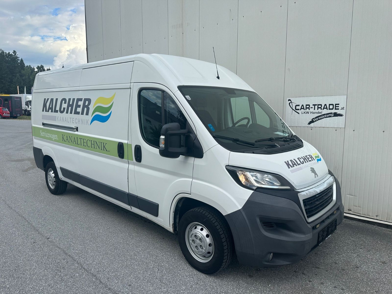 Peugeot Boxer 2,0 HDI Klima AluAusbau L4H2 - Furgon: foto 2 Peugeot Boxer 2,0 HDI Klima AluAusbau L4H2 - Furgon: foto 2