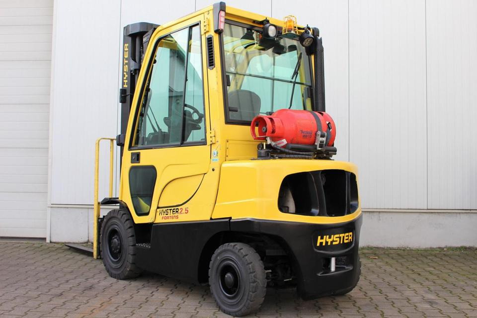 HYSTER H2.5FT Gas 2500kg - 2018 - 5196h - Pirun më gaz: foto 3 HYSTER H2.5FT Gas 2500kg - 2018 - 5196h - Pirun më gaz: foto 3