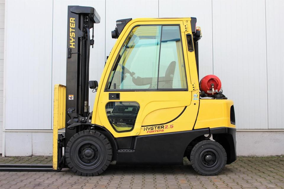 HYSTER H2.5FT Gas 2500kg - 2018 - 5196h - Pirun më gaz: foto 2 HYSTER H2.5FT Gas 2500kg - 2018 - 5196h - Pirun më gaz: foto 2