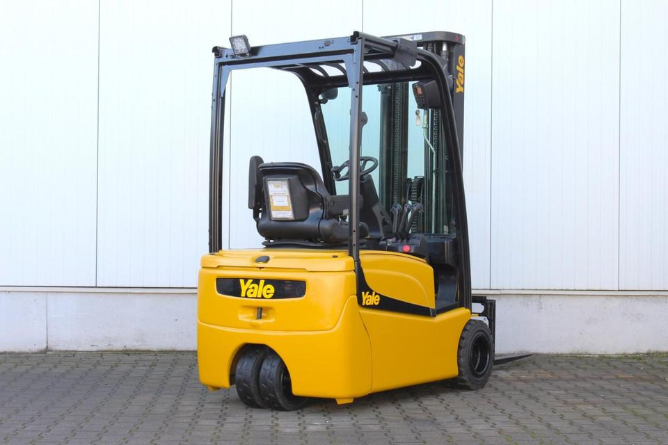 YALE ERP18VT Triplex 5,2m 1800kg - Pirun elektrik: foto 2 YALE ERP18VT Triplex 5,2m 1800kg - Pirun elektrik: foto 2
