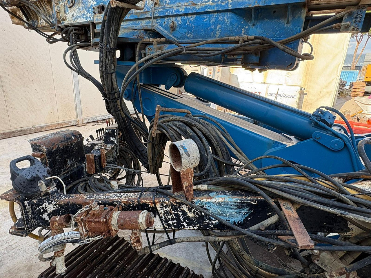 Soilmec SM 401 - Sondë shpimi: foto 3 Soilmec SM 401 - Sondë shpimi: foto 3