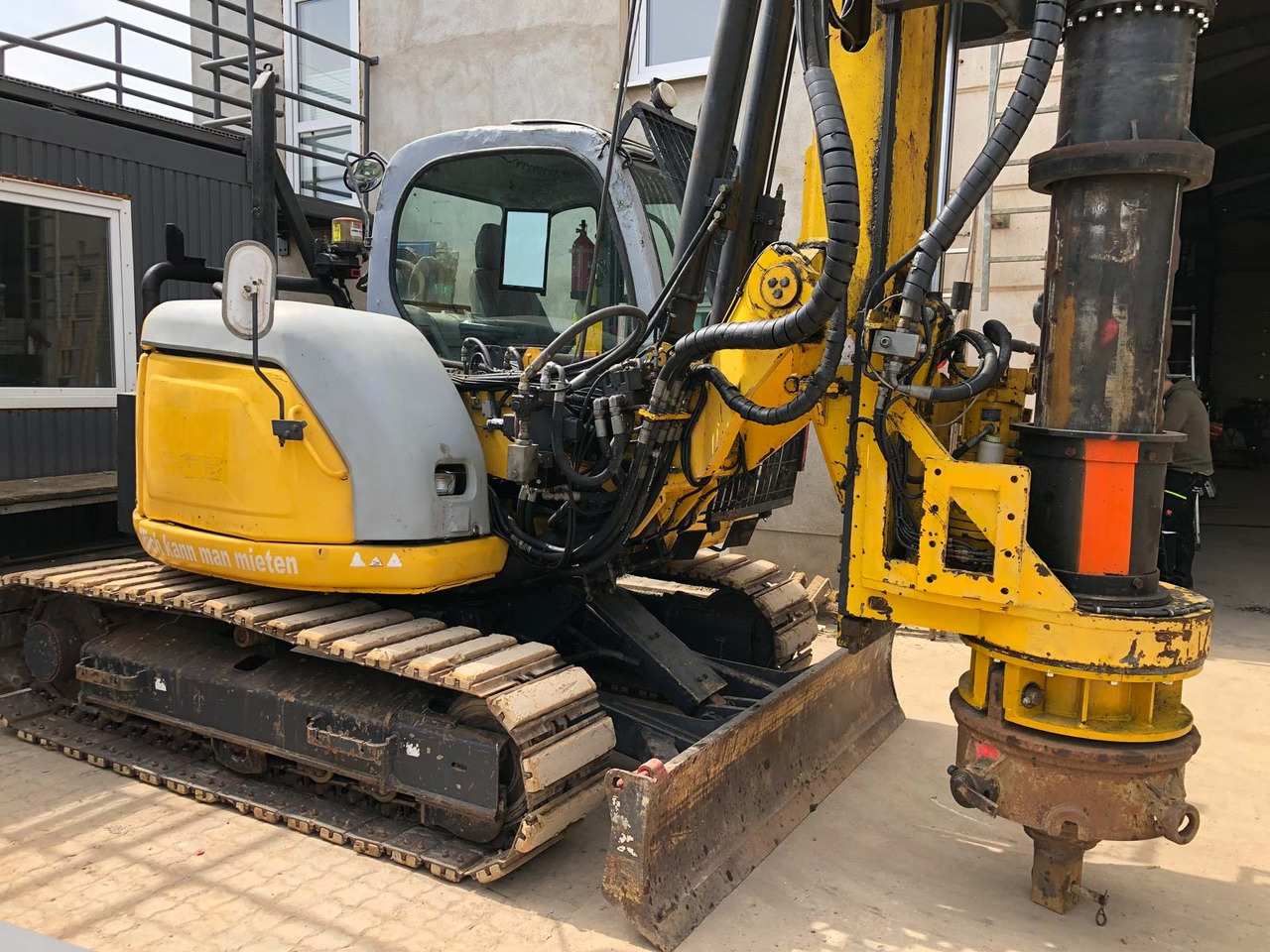 Tescar CF3 - Sondë shpimi: foto 3 Tescar CF3 - Sondë shpimi: foto 3