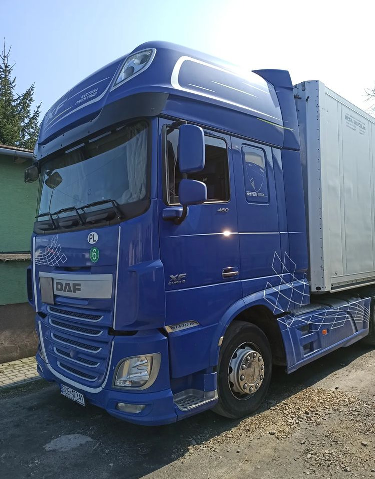 DAF XF 106 460 FT - Gjysmë-kamion: foto 1 DAF XF 106 460 FT - Gjysmë-kamion: foto 1