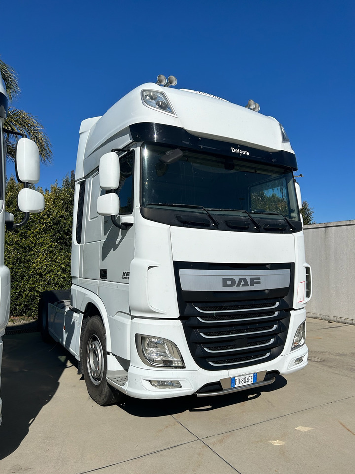 DAF XF 510 FT - Gjysmë-kamion: foto 3 DAF XF 510 FT - Gjysmë-kamion: foto 3