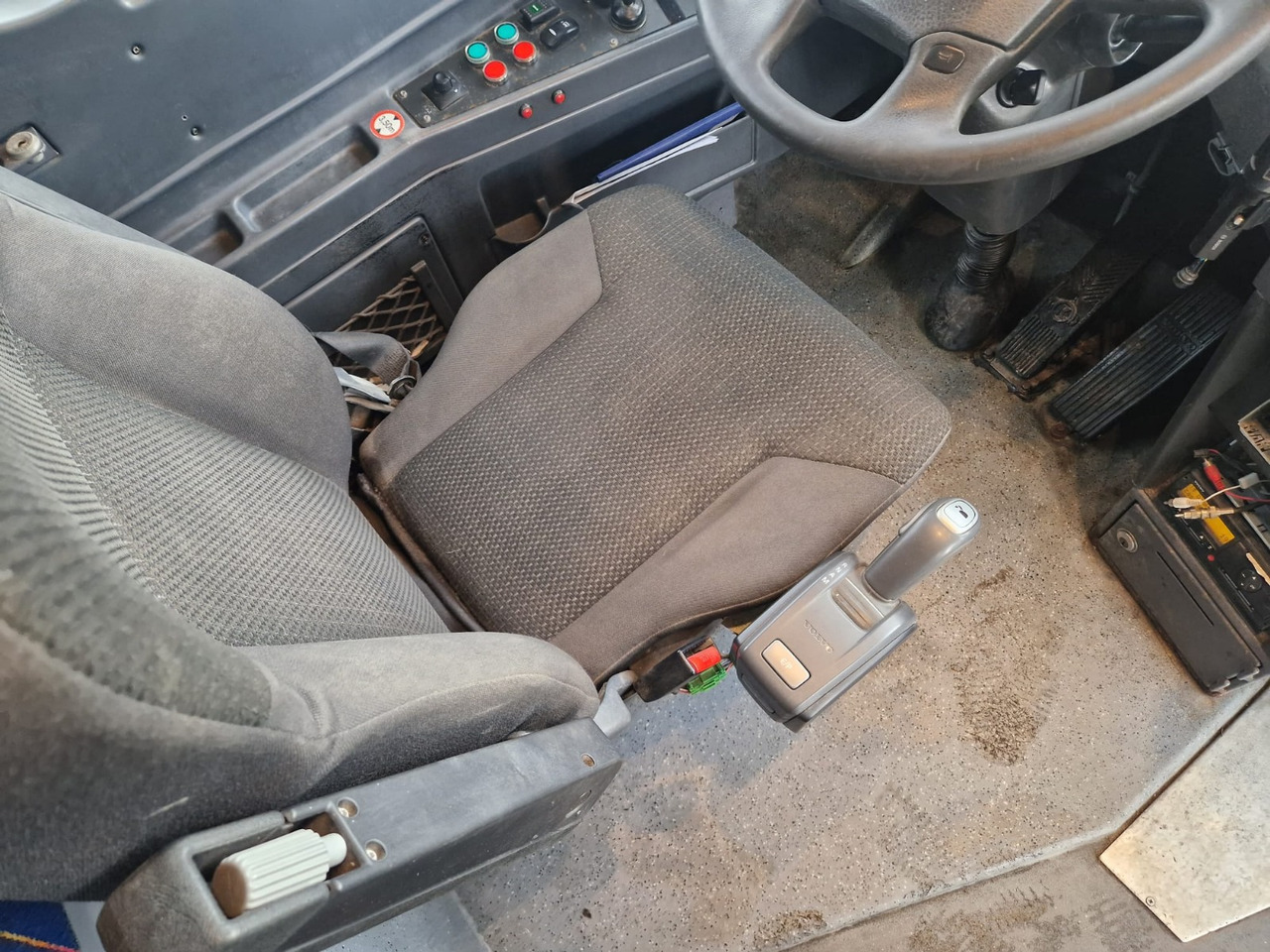 Autobus urban VOLVO B12B VEST HORISONT: foto 17