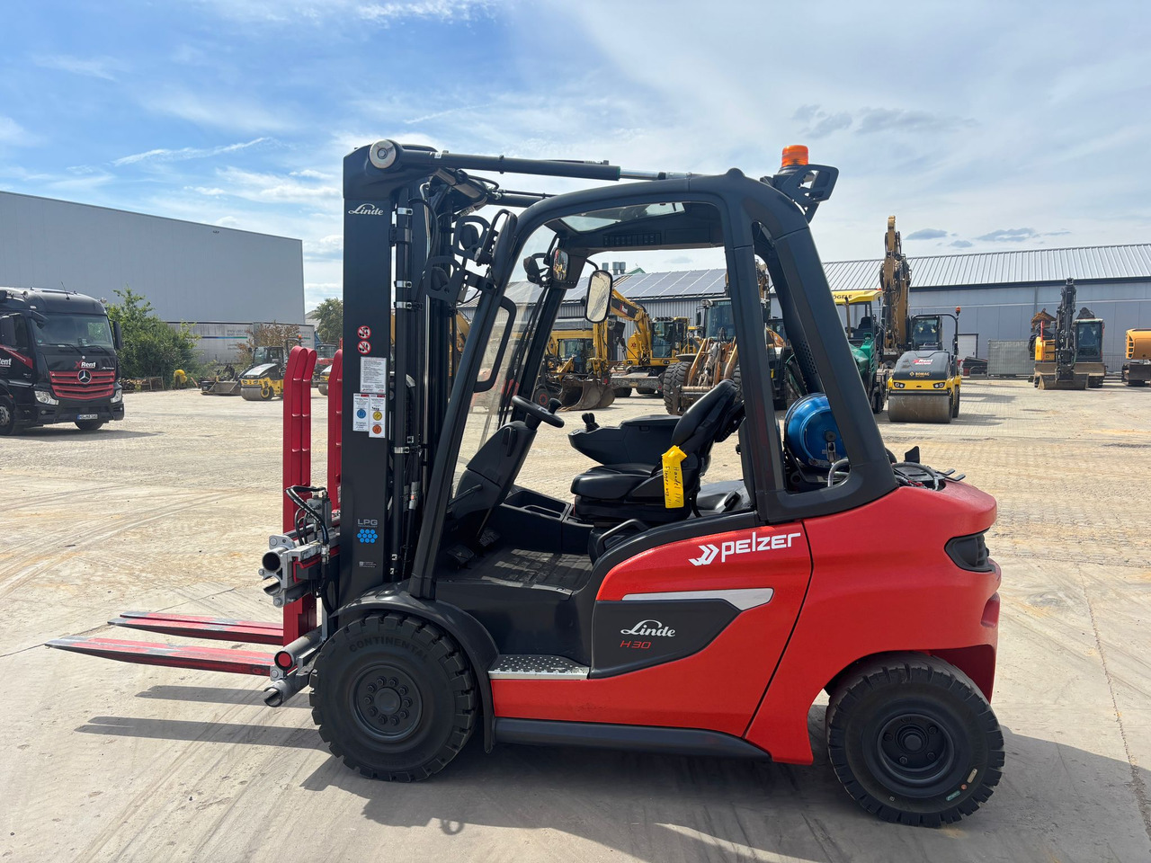 LINDE H30T-01 - Pirun më gaz: foto 1 LINDE H30T-01 - Pirun më gaz: foto 1