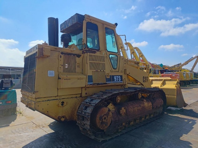 CAT 973 - Fadrom me zinxhir: foto 5 CAT 973 - Fadrom me zinxhir: foto 5