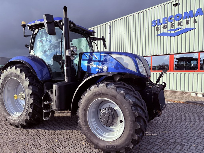 New Holland T7.270 AC Stage V Blue Power - Traktor: foto 3 New Holland T7.270 AC Stage V Blue Power - Traktor: foto 3