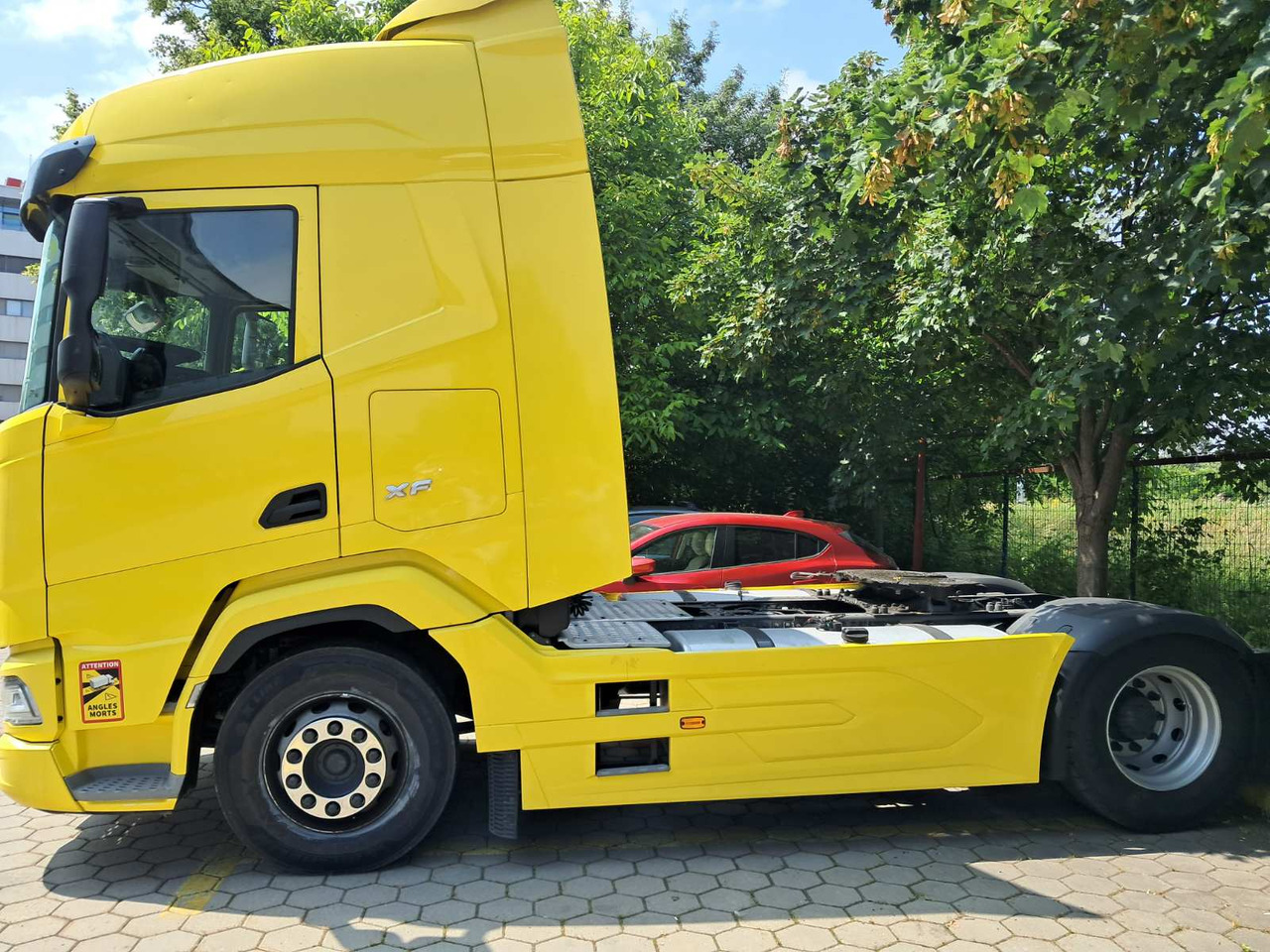 DAF XF 430FT NGD - Gjysmë-kamion: foto 4 DAF XF 430FT NGD - Gjysmë-kamion: foto 4