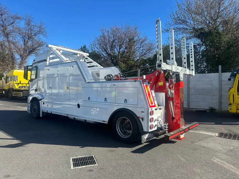 Mercedes-Benz Actros 1943 *NOUVELLE SUPERTRUCTURE GRS 20000 VEMASUR*FULL AIR - Karrotrec: foto 4 Mercedes-Benz Actros 1943 *NOUVELLE SUPERTRUCTURE GRS 20000 VEMASUR*FULL AIR - Karrotrec: foto 4