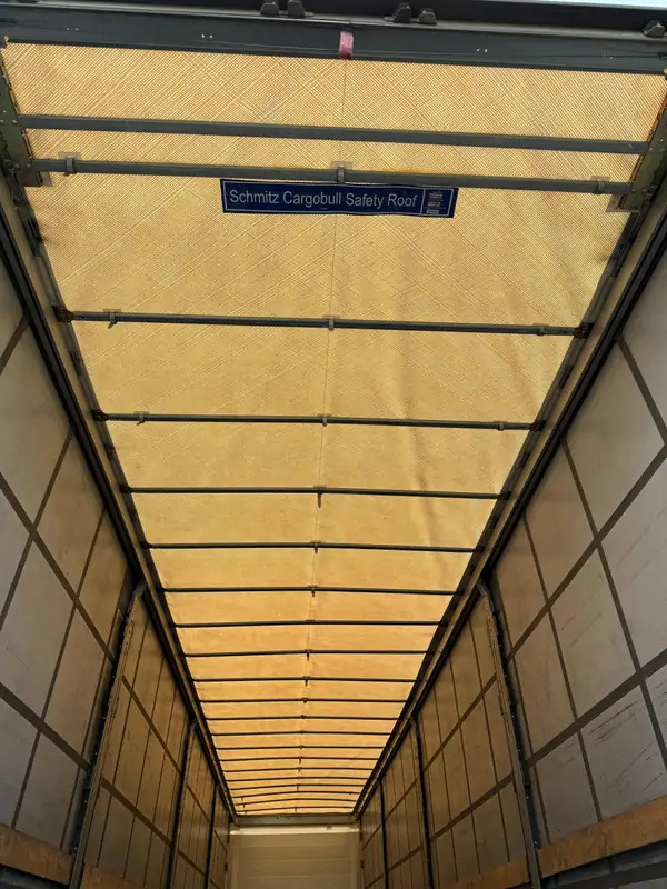 Gjysmë rimorkio me tendë Schimtz Cargobull SCB*S3T*Tautliner: foto 16
