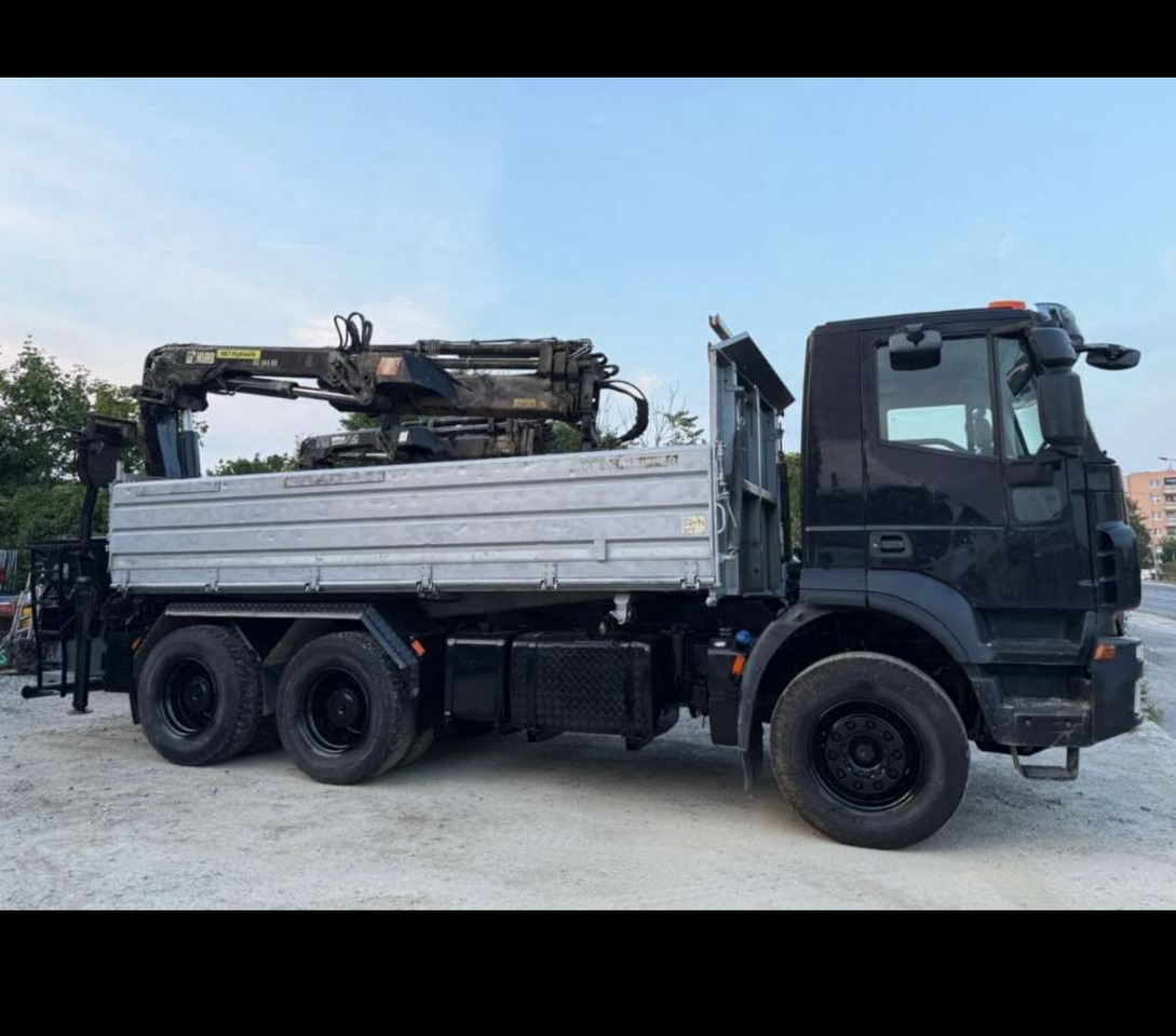 IVECO Trakker/ KPEC1/2A4 - Kamion me vinç: foto 5 IVECO Trakker/ KPEC1/2A4 - Kamion me vinç: foto 5