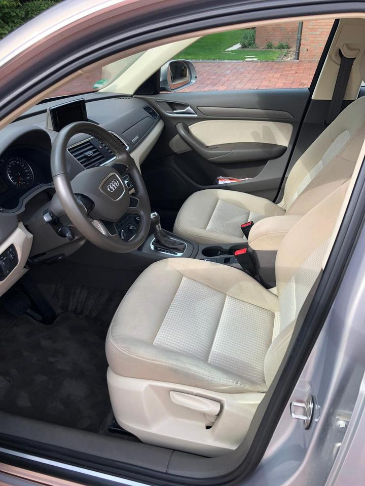 Audi Q3 TFSI + quattro + Autom. + ANK. + TÜV - Veturë: foto 3 Audi Q3 TFSI + quattro + Autom. + ANK. + TÜV - Veturë: foto 3