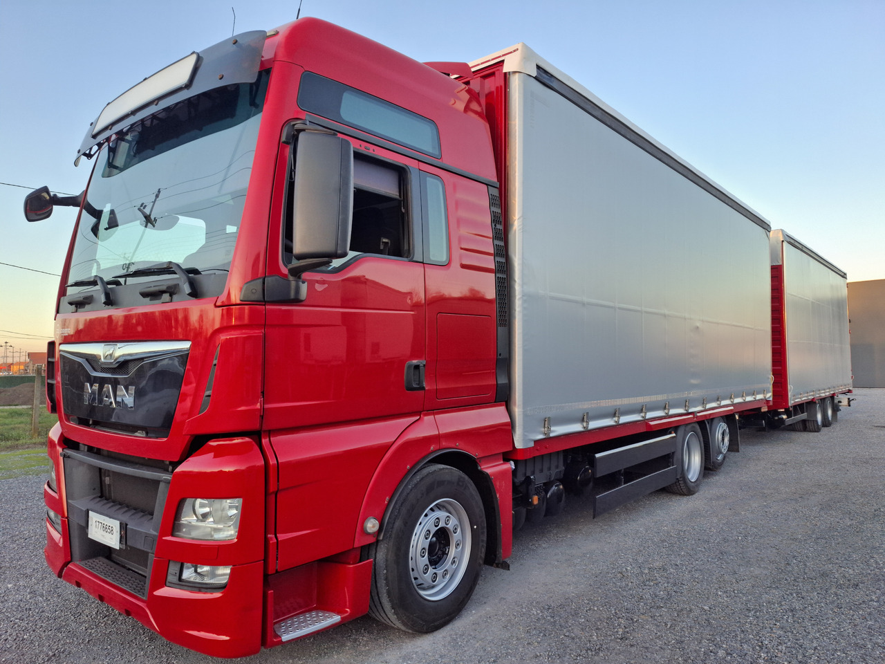 Lizingu i MAN TGX 26.440 E6 + SCHMITZ MAN TGX 26.440 E6 + SCHMITZ: foto 32