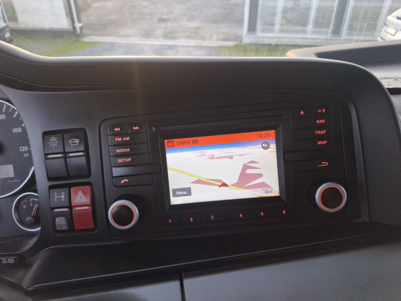 Lizingu i MAN TGX 26.440 E6 + SCHMITZ MAN TGX 26.440 E6 + SCHMITZ: foto 15