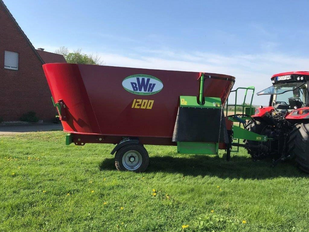 Vagon për përzierjen e foragjereve BWH Futtermischwagen Überarbeitung: foto 10