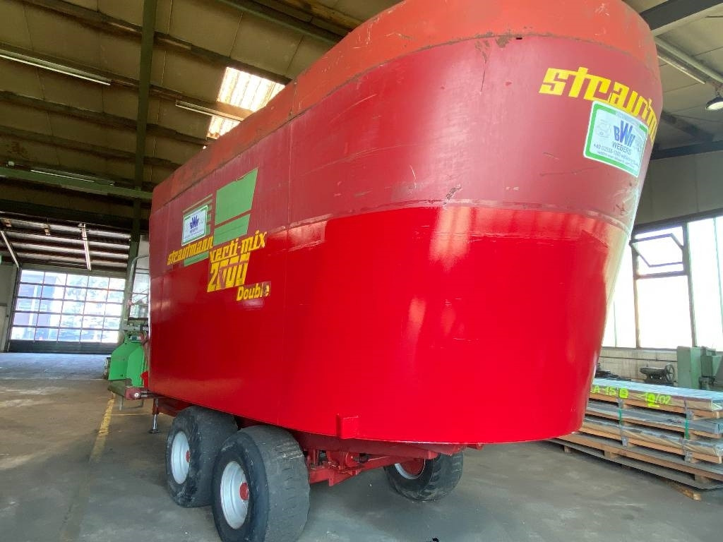 Strautmann Verti Mix 2000 Double - Vagon për përzierjen e foragjereve: foto 4 Strautmann Verti Mix 2000 Double - Vagon për përzierjen e foragjereve: foto 4