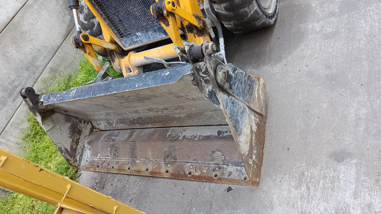 JCB 1CX 08M3WL - Miniekskavator: foto 2 JCB 1CX 08M3WL - Miniekskavator: foto 2