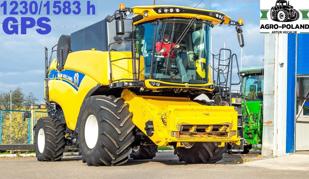 NEW HOLLAND CX 8.90 - 1230/1583 h + GPS-AUTOPILOT + VARIO 7,62 M - 2018 ROK - Autokombajnë: foto 1 NEW HOLLAND CX 8.90 - 1230/1583 h + GPS-AUTOPILOT + VARIO 7,62 M - 2018 ROK - Autokombajnë: foto 1
