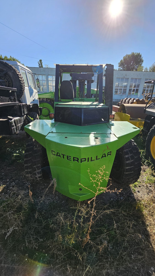 Ngarkues me pirun për terren të ashpër CATERPILLAR V330B: foto 10