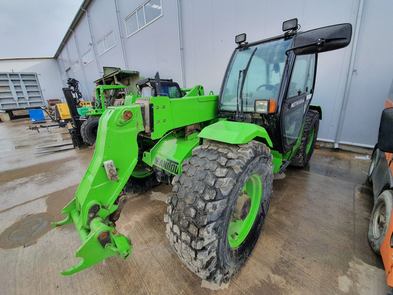 Manitou MLT 741-120 LSU - Ekskavator teleskopik: foto 1 Manitou MLT 741-120 LSU - Ekskavator teleskopik: foto 1