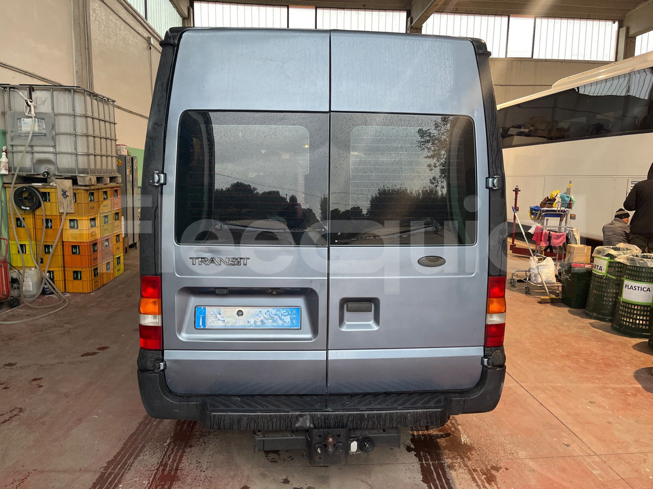 Ford Transit - Minibus, Furgon pasagjerësh: foto 4 Ford Transit - Minibus, Furgon pasagjerësh: foto 4