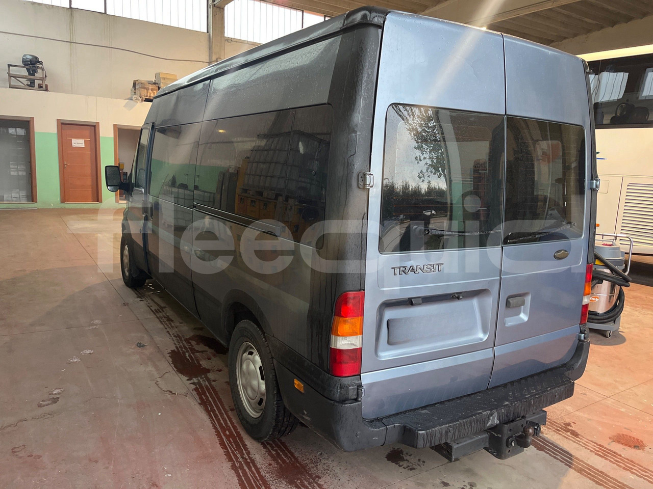 Ford Transit - Minibus, Furgon pasagjerësh: foto 5 Ford Transit - Minibus, Furgon pasagjerësh: foto 5