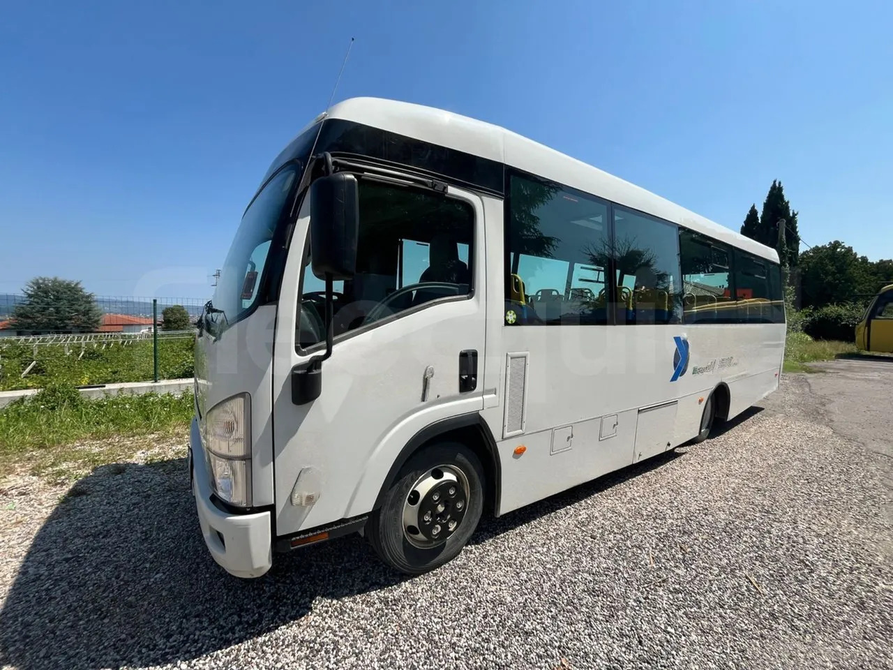 Isuzu P65 - Autobus shkollor: foto 4 Isuzu P65 - Autobus shkollor: foto 4