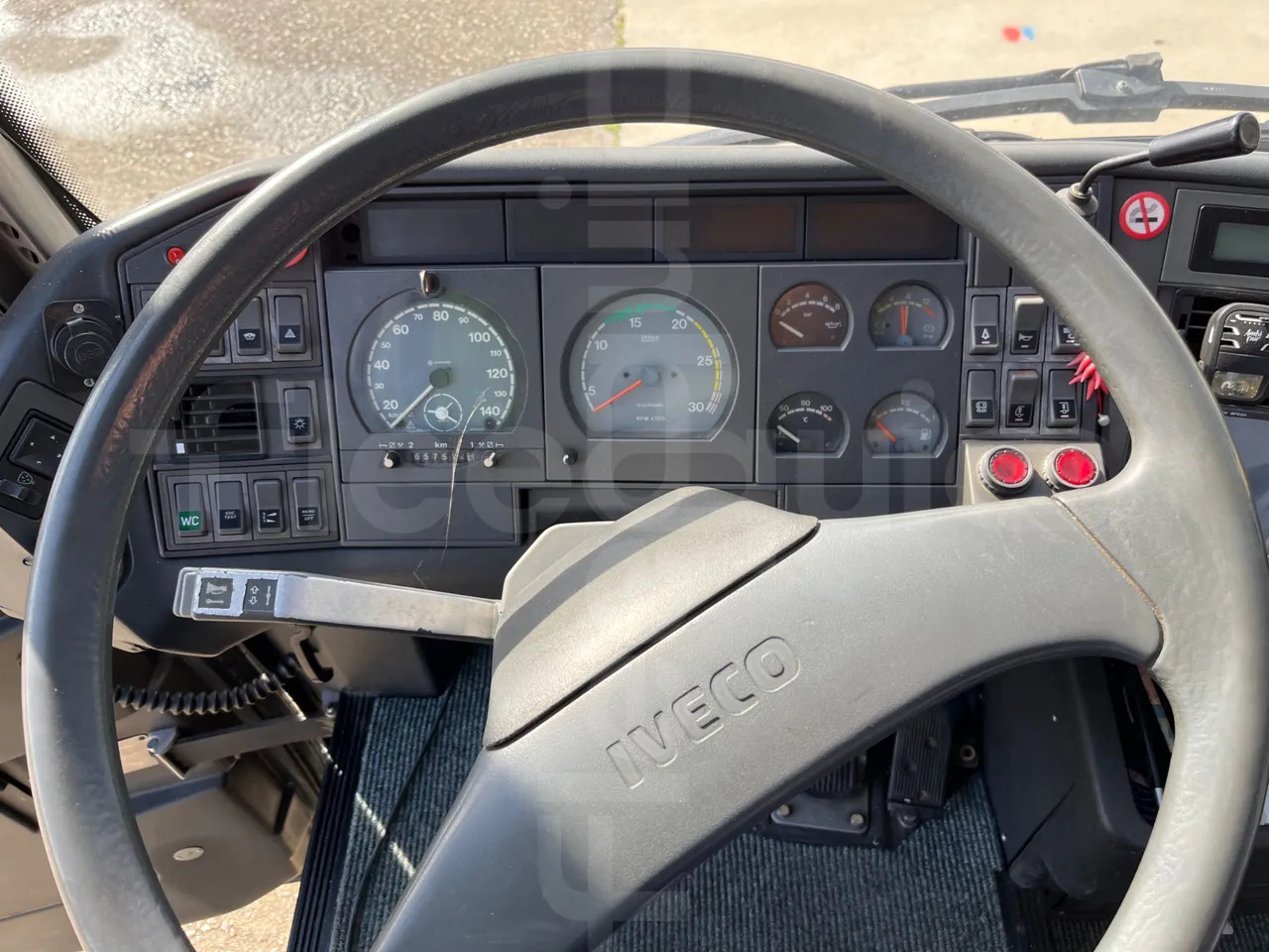 Iveco 380 - Autobus urban: foto 3 Iveco 380 - Autobus urban: foto 3