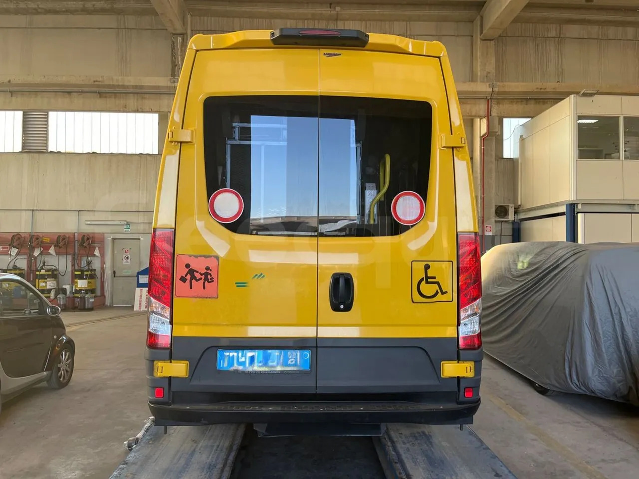 Iveco Daily - Autobus shkollor: foto 5 Iveco Daily - Autobus shkollor: foto 5