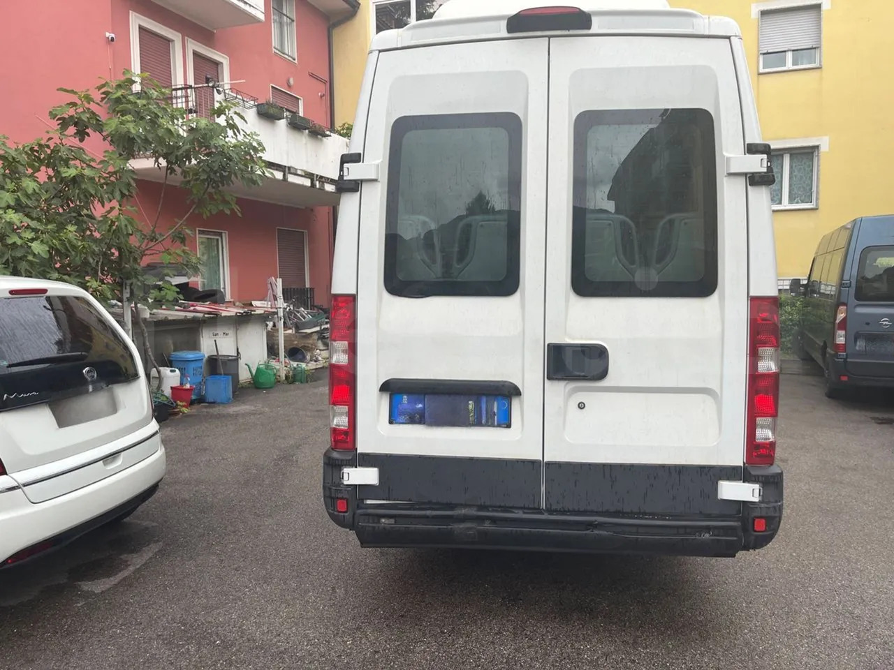 Iveco Daily - Minibus, Furgon pasagjerësh: foto 5 Iveco Daily - Minibus, Furgon pasagjerësh: foto 5